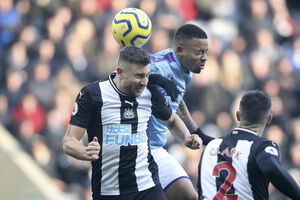 Novi kiks šampiona: Šelvi projektilom zaustavio Siti