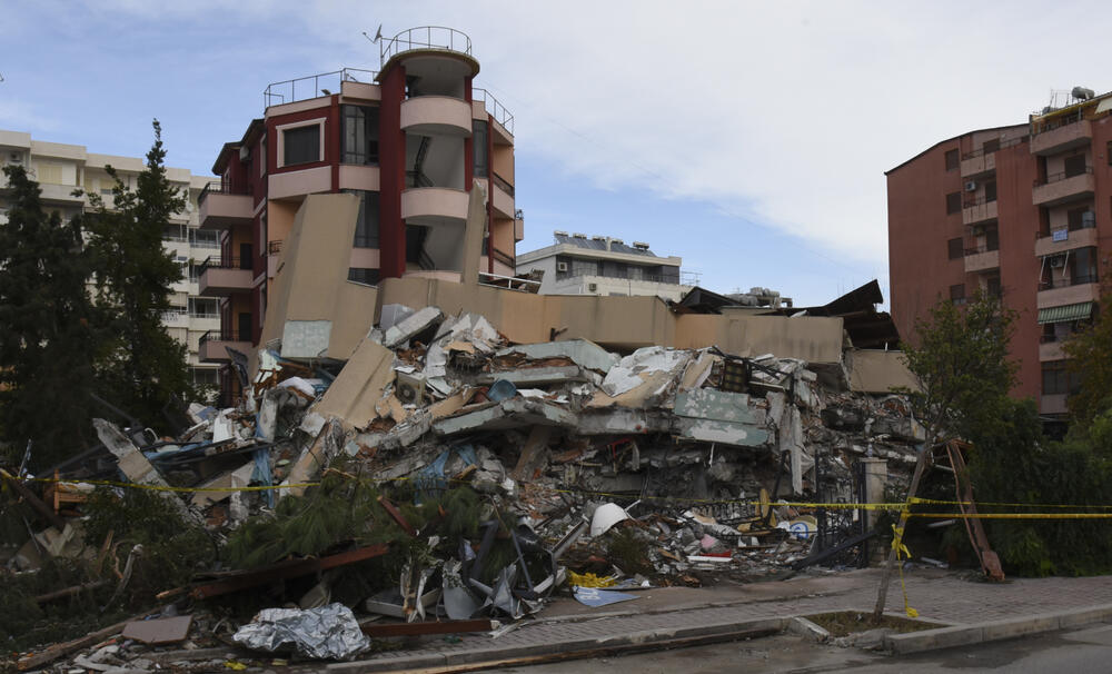 Posljedice razornog zemljotresa, Foto: Savo Prelević, Savo Prelević