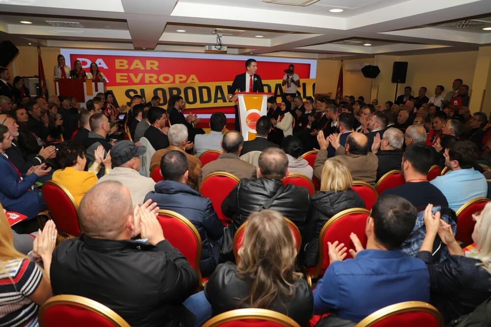 Ilustracija, Foto: Demokrate