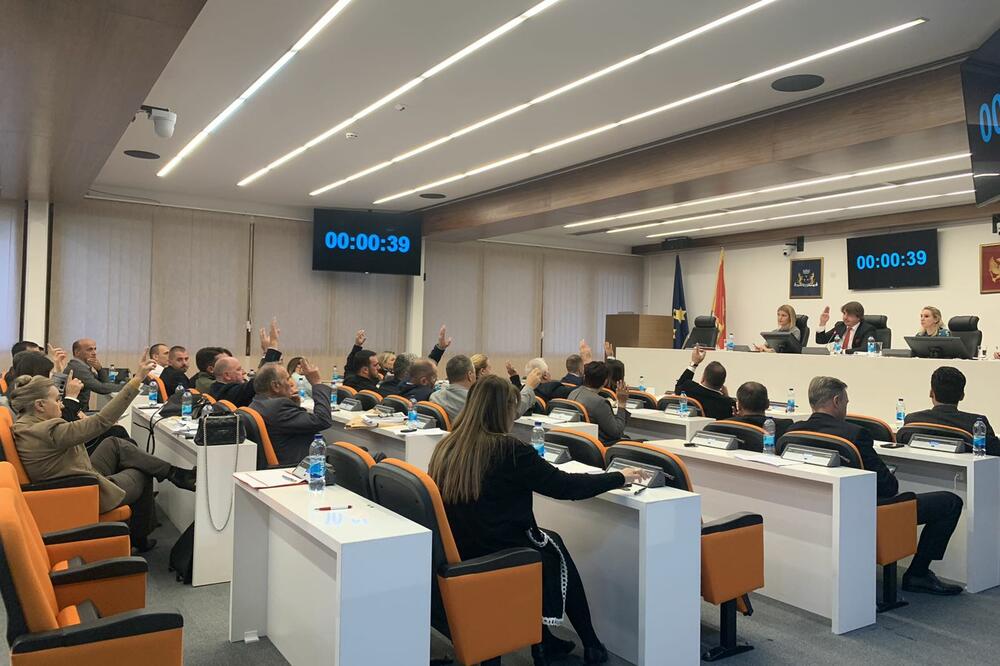 Sa sjednice SO Budva, Foto: Vuk Lajović