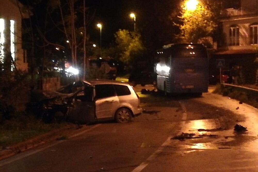 Sa mjesta nezgode, Foto: Radio Kotor