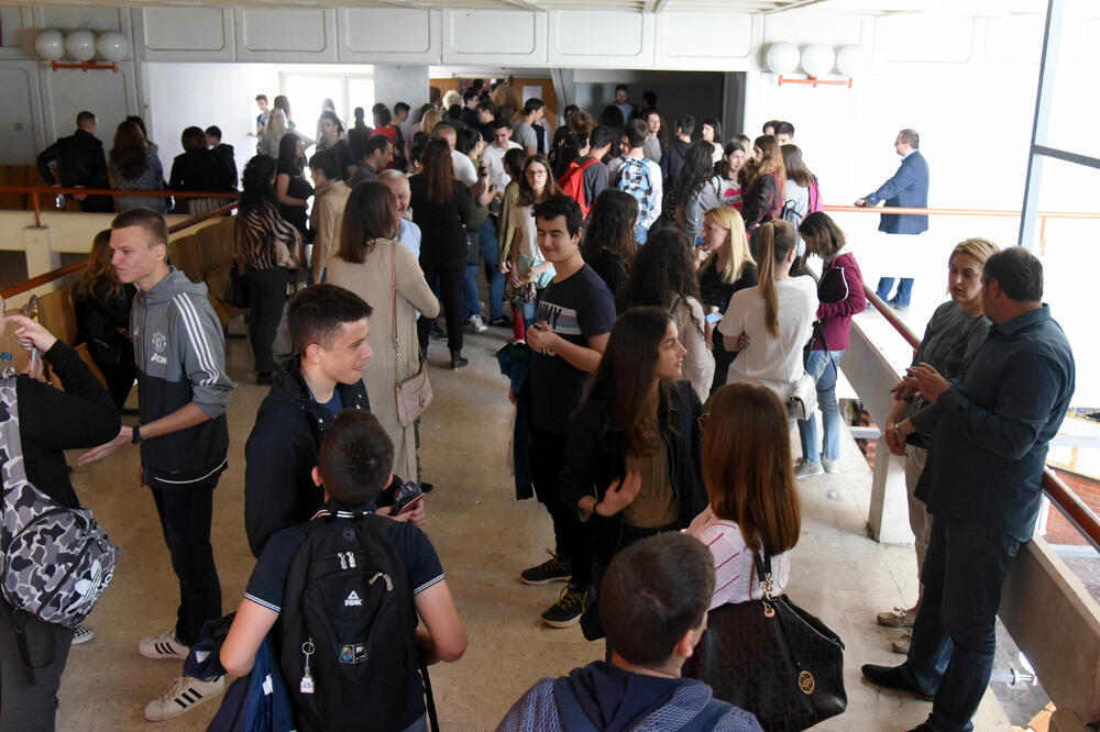 Crnogorski đaci, Foto: Boris Pejović, Boris Pejović