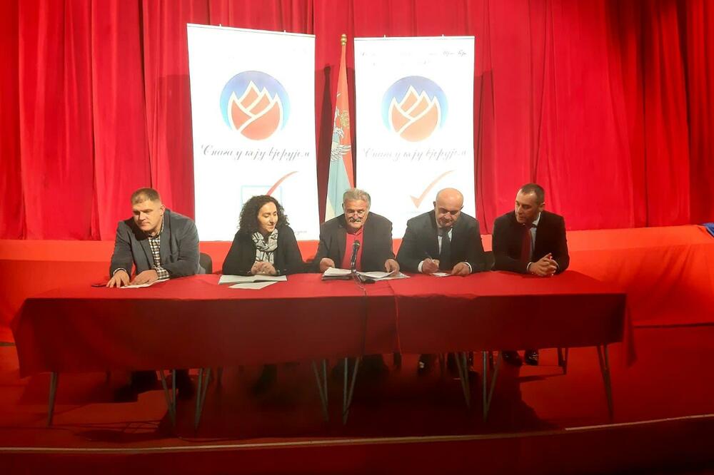 Sa sjednice odbora SNP u Pljevljima, Foto: SNP