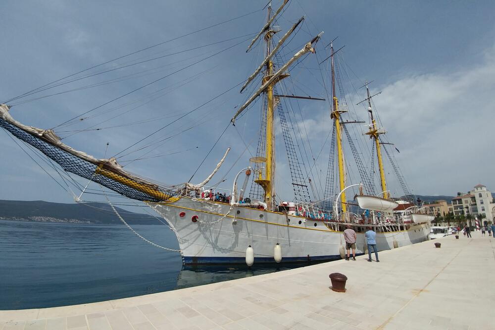 Školski brod "Jadran", Foto: Siniša Luković