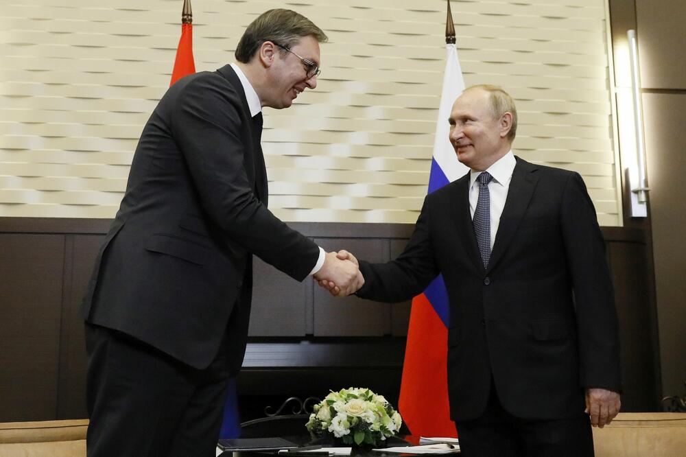 Aleksandar Vučić i Vladimir Putin, Foto: Beta