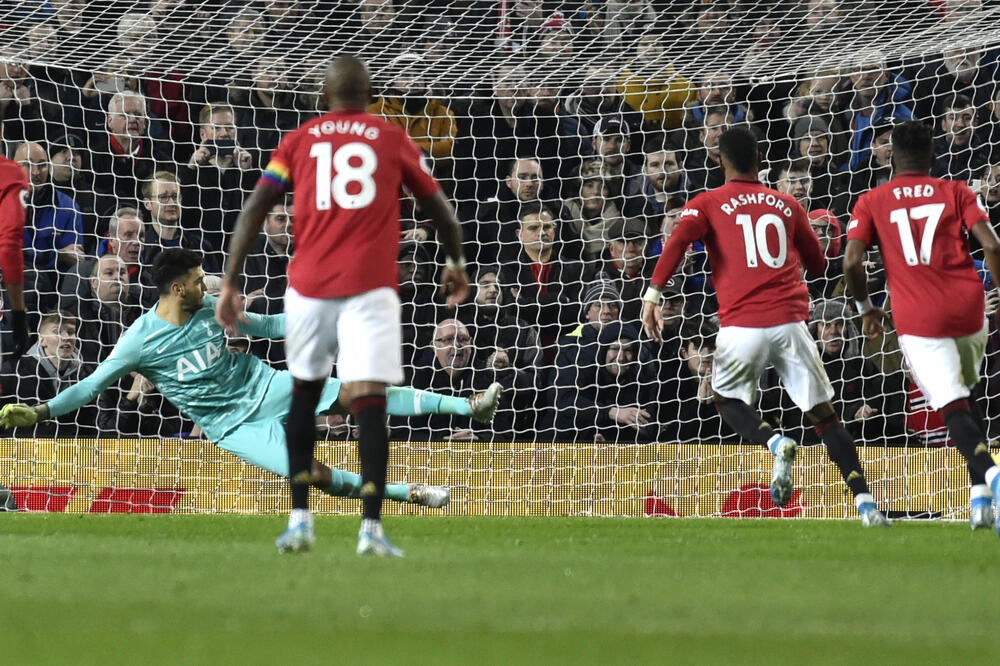 Rašford postiže drugi gol za Junajted, Foto: AP
