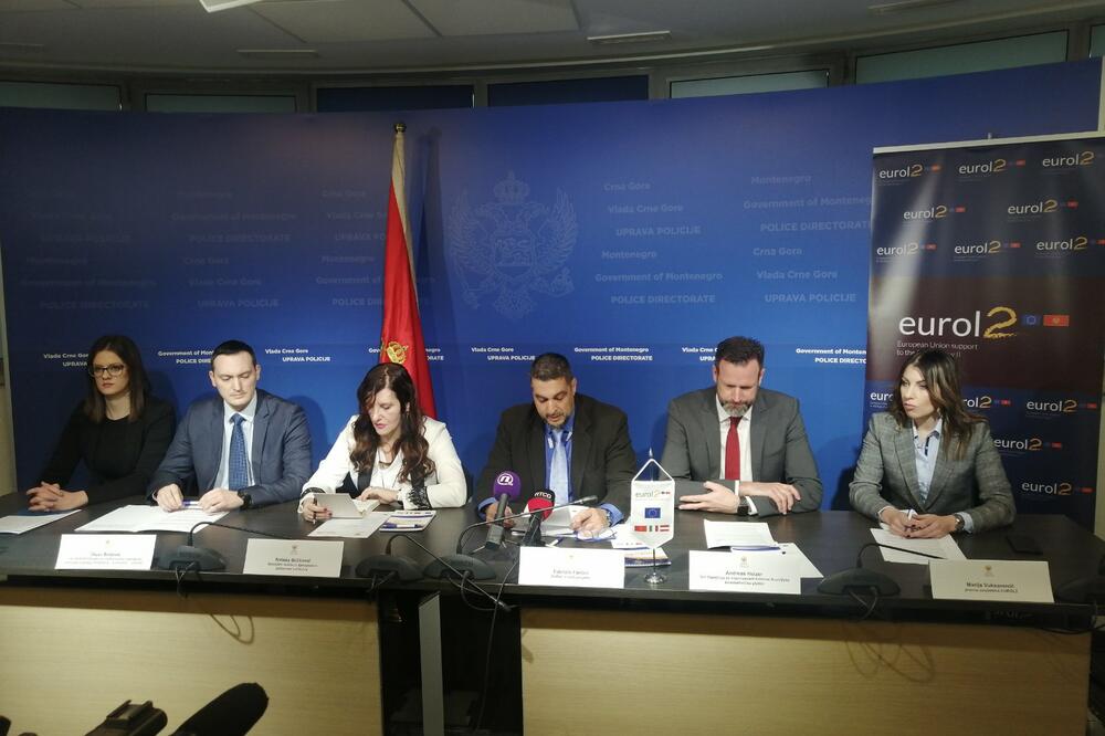 Sa presa, Foto: Jelena Jovanović