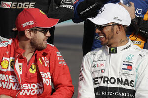 Fetel o Hamiltonu: On je već vozač Ferarija...