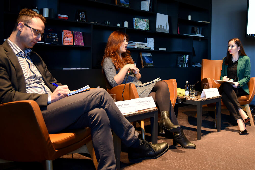 Da li je obavještajni sektor depolitizovan: panel Alternative, Foto: Luka Zeković