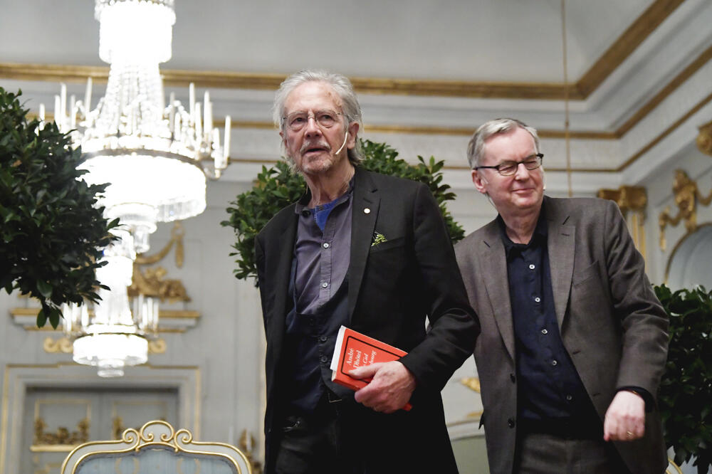 Akademija i ranije bila na udaru kritika: Handke juče u Stokholmu, Foto: AP