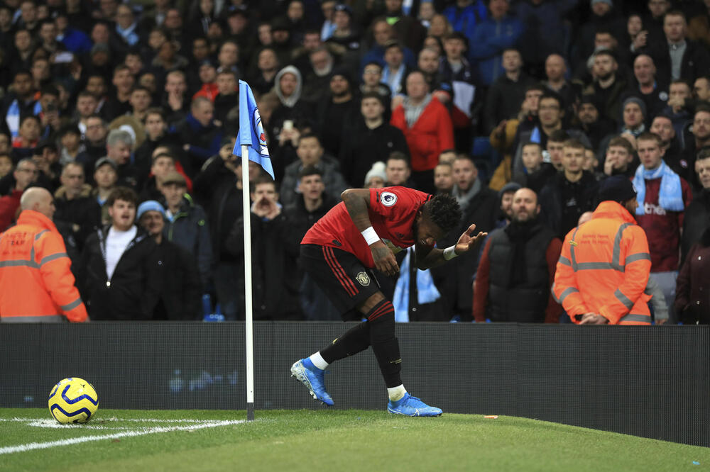 Fred po paljbom sa tribina, Foto: PA Wire