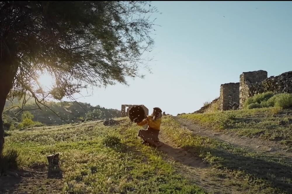 Iz dokumentarca "Zemlja meda", Foto: Screenshot/Youtube