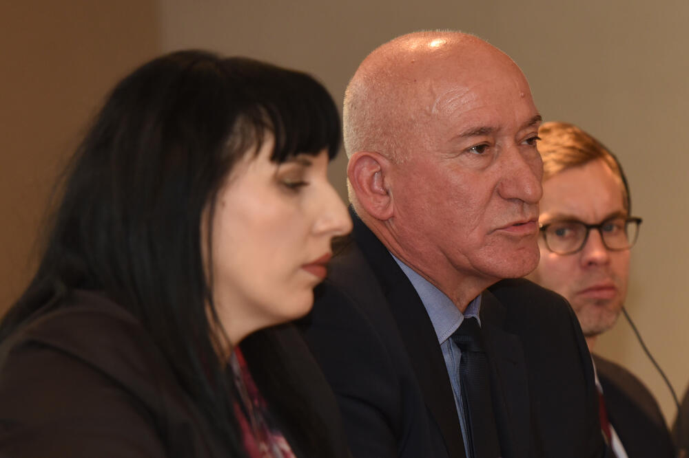 Katnić na konferenciji MANS-a, Foto: Savo Prelević