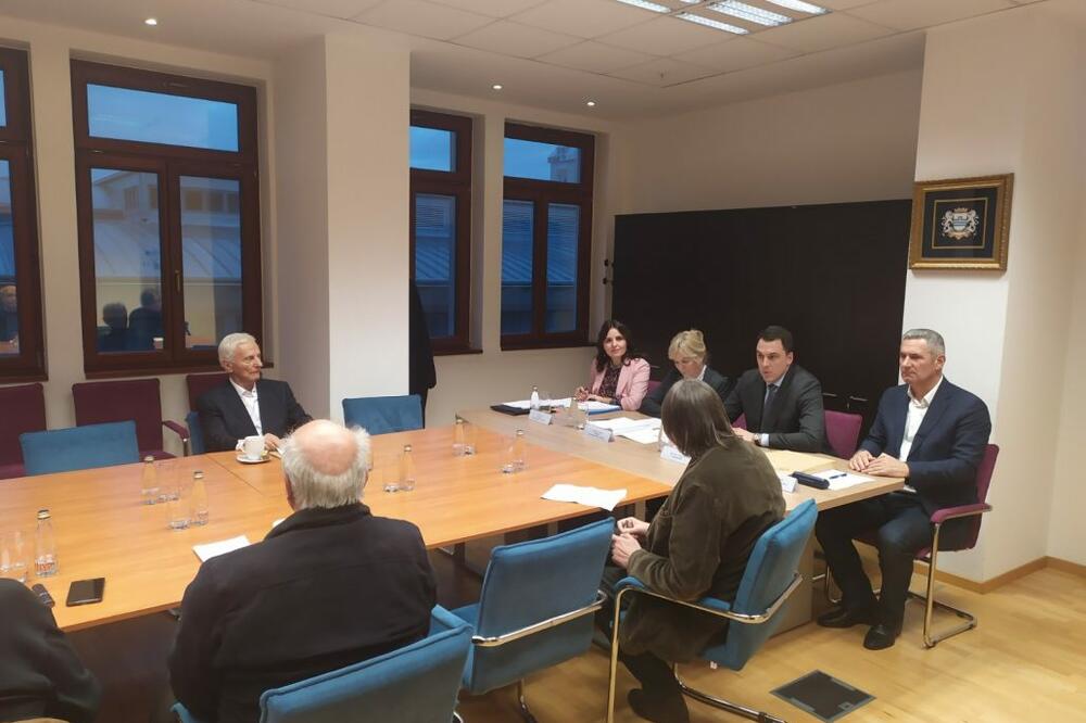 Sa sjednice žirija, Foto: PG Biro