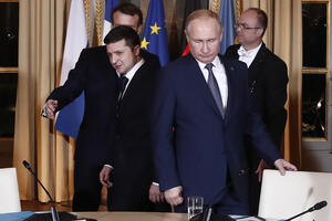 Putin and Zelensky - a meeting without a smile or a handshake
