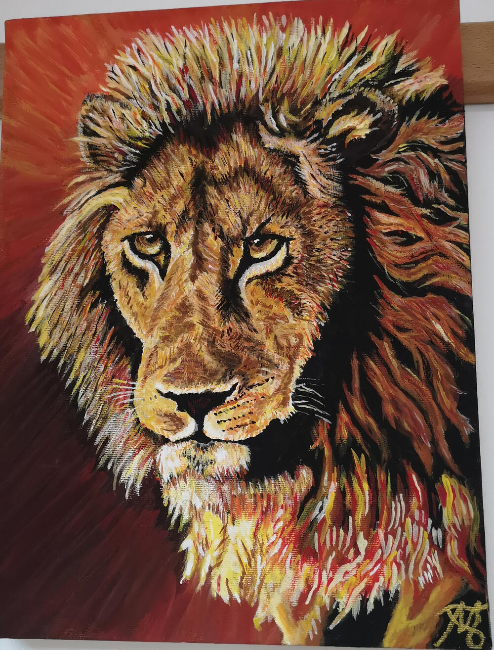 U Upravi za izvršenje krivičnih sankcija otvorena je izložba slika čiji su autori sedam osuđenika - Dejan Obradović, Goran Vešović, Goran Vešović, Dragan Kovačina, Mihajlo Grgurović, Dragutin Jelić, Mitar Knežević, Samir Beriša i Stefan Milojković.Oni su posljednjih šest mjeseci stvarali umjetnička djela pod mentorstvom književnice, slikarke i nekadašnje osuđenice Olivere Ćirković.