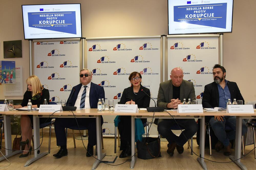 Sa panela, Foto: Savo Prelević