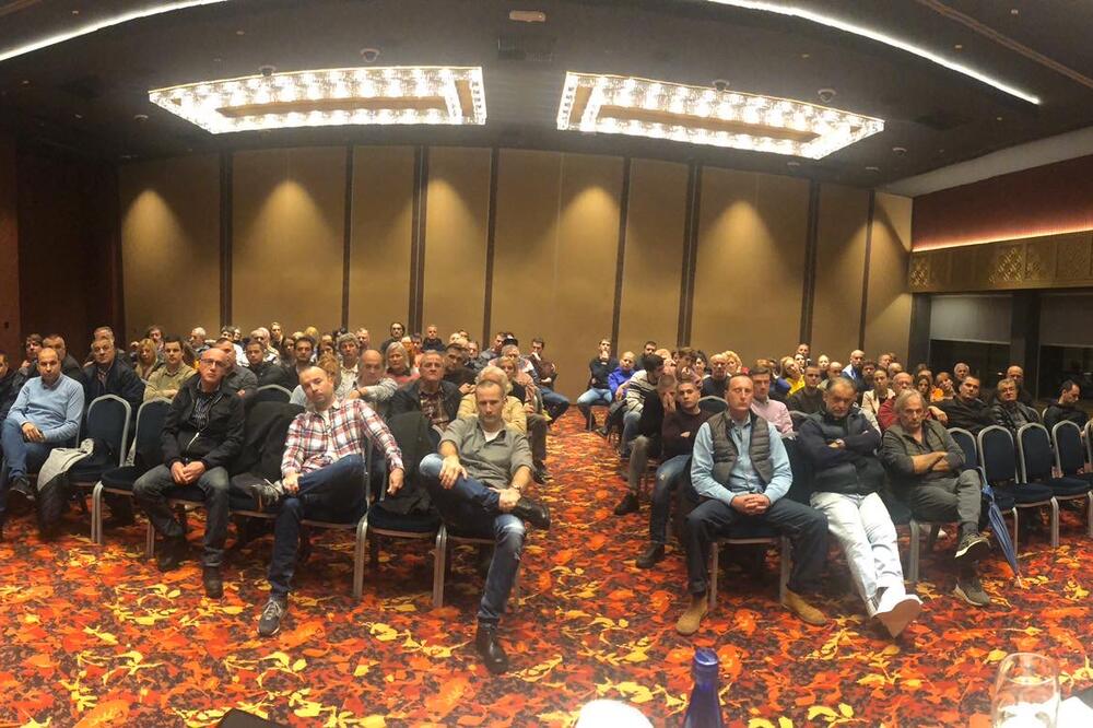 MZ Sveti Stefan, Foto: Vuk Lajović