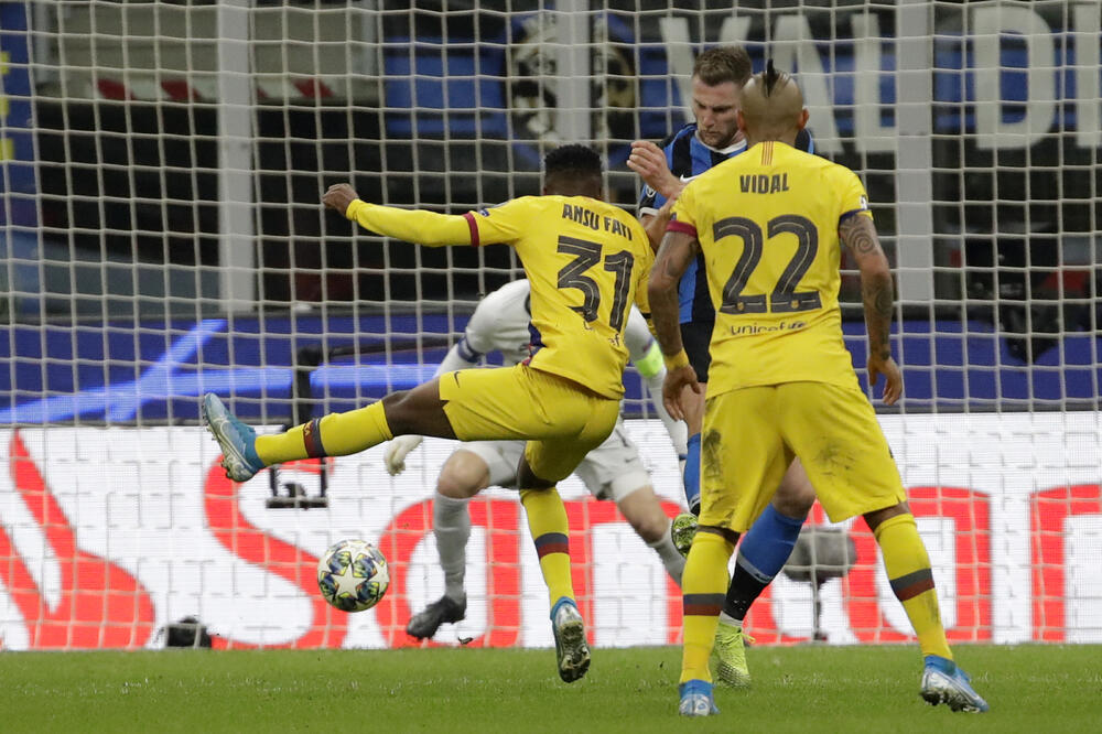 Fati postiže gol protiv Intera, Foto: Beta/AP