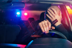 Za prekoračenje brzine i vožnju u alkoholisanom stanju kazna...