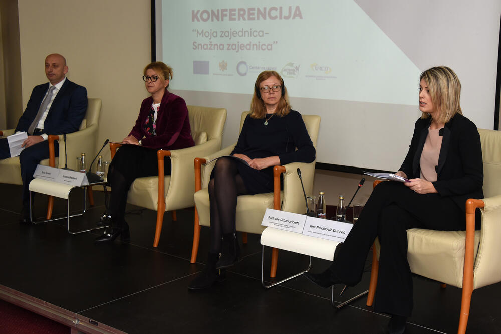 Sa konferencije, Foto: Savo Prelević