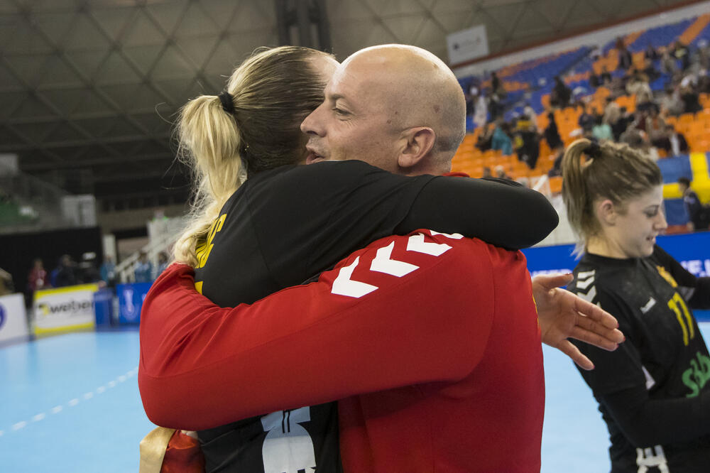 Crnogorske rukometašice pobijedile Švedsku i plasirale se na kvalifikacioni turnir za OI