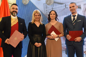 FOTO "Crna Gora ima izuzetne ljude": Dodijeljene nagrade,...