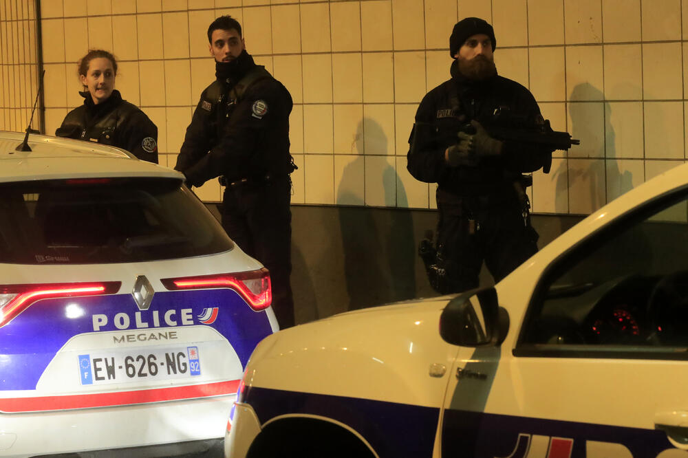 Policija u Parizu, Foto: BETA/AP