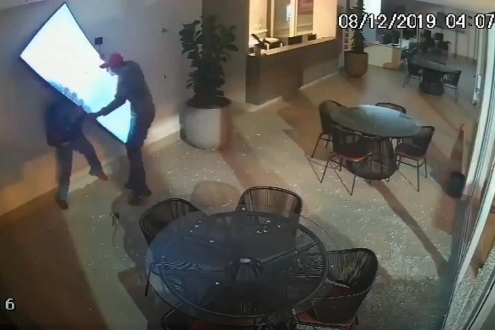 Sve uhvatile kamere, Foto: Screenshot