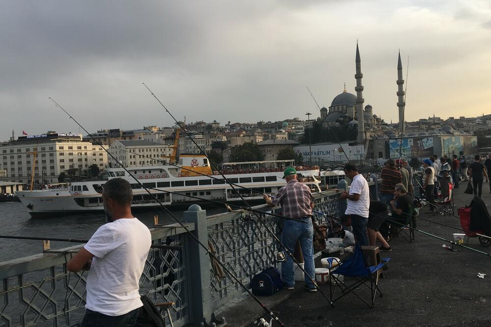 Most Galata, Foto: Dragoslav Dedović