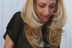 Jovančov aktivna u inostranstvu