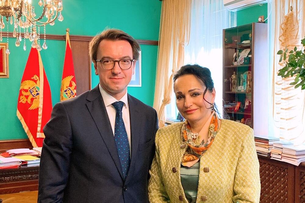 Maslenikov i Medenica, Foto: Facebook/Ambasada Rusije u Crnoj Gori