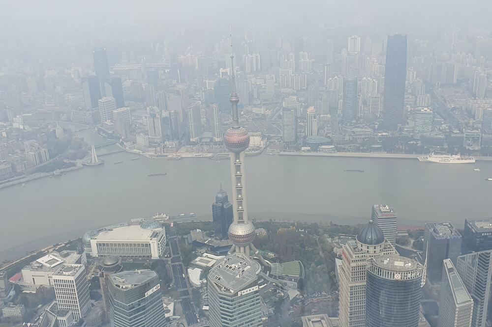 Pogled sa najvećeg nebodera u Kini (Šangajski toranj), Foto: Ivana Gudović