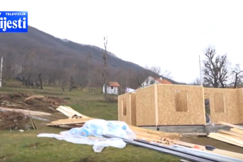 Gradnja nove kuće za porodicu Radulović, Foto: Screenshot/TV Vijesti