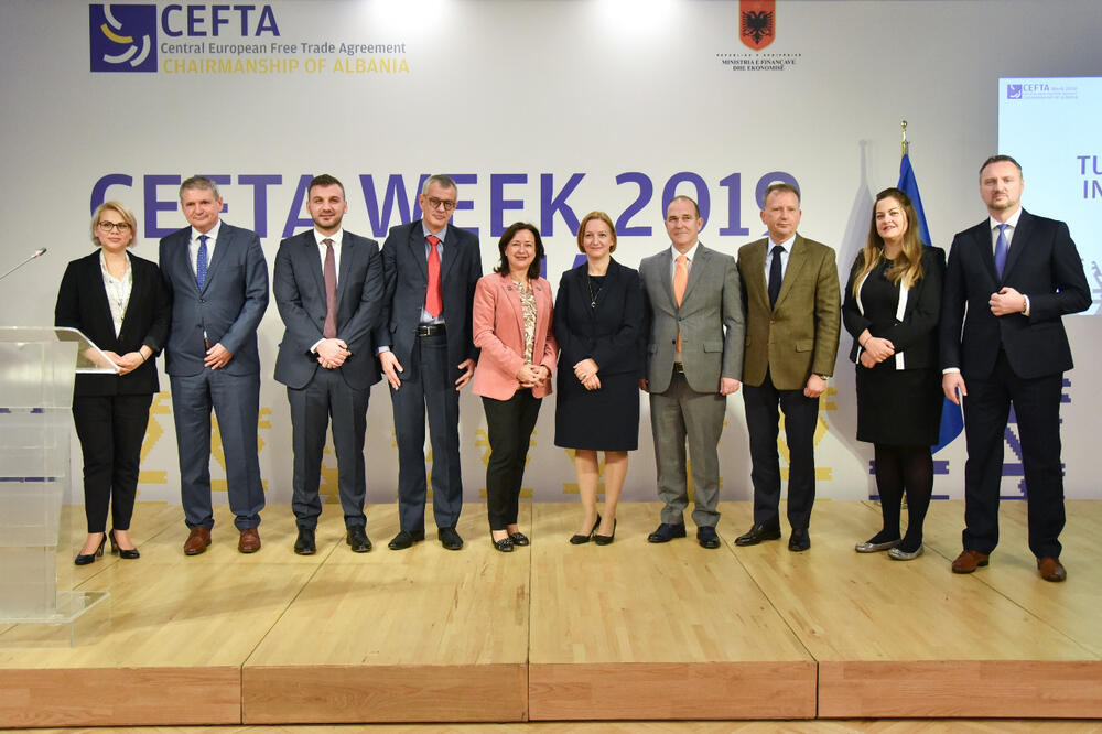 Učesnici sastanka u Tirani, Foto: Erjon Braja