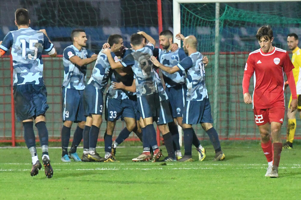 Fudbaleri Petrovca, Foto: SAVO PRELEVIC