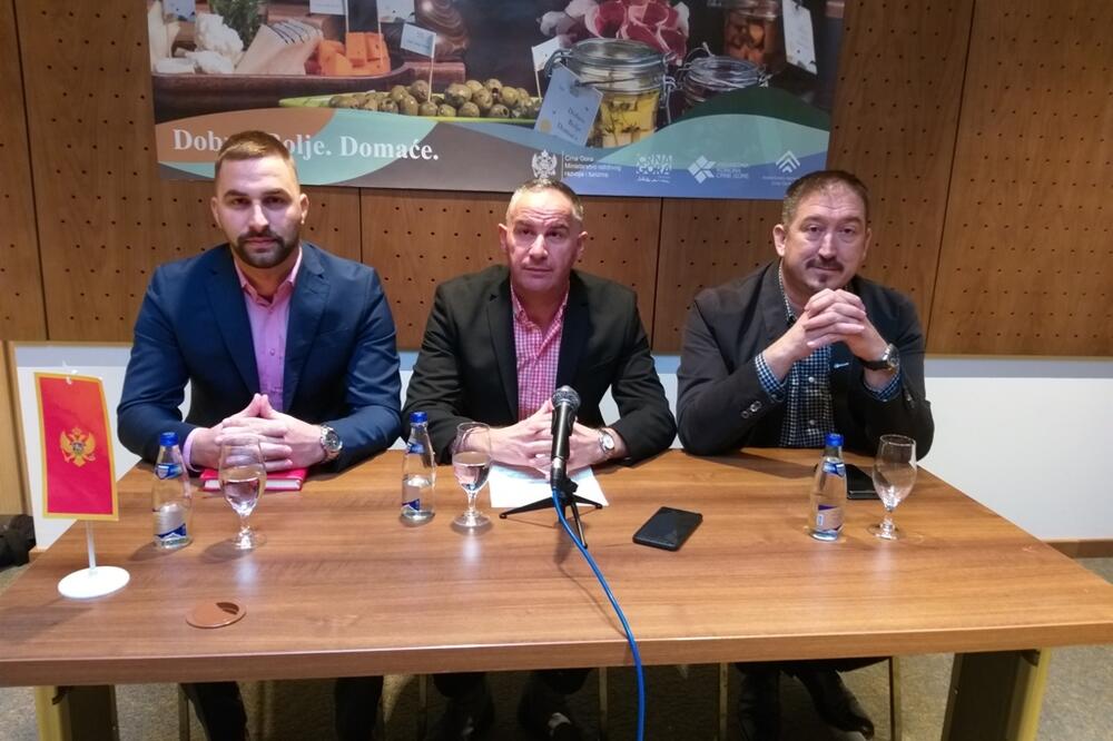 Sa jučerašnjeg presa u Nikšiću, Foto: Svetlana Mandić