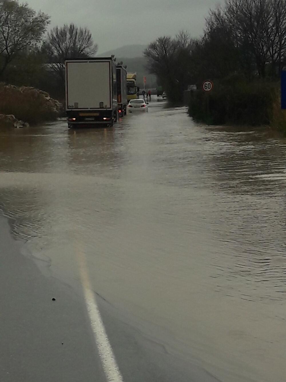 Putni pravac kotorski kružni tok-Radovići