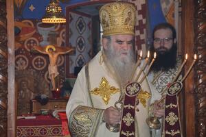 Amfilohije: Nije crkva partija da je ukidaju i osnivaju