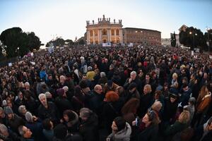 Pokret Sardina u Italiji - vapaj ljudi za normalnim društvom