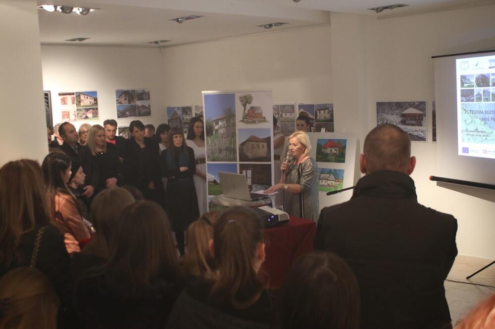 Sa otvaranja izložbe, Foto: Tufik Softić