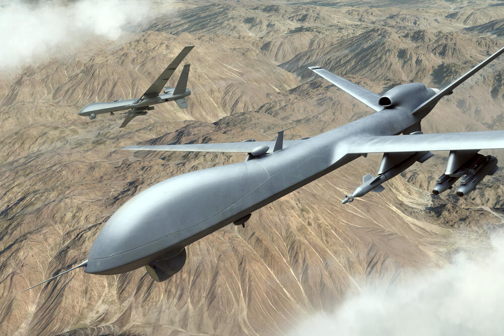 Dron (Ilustracija), Foto: Shutterstock