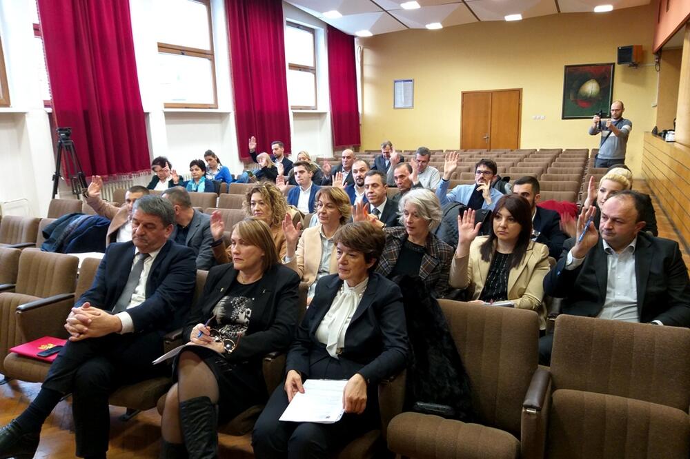 Sa sjednice SO Nikšić, Foto: Svetlana Mandić