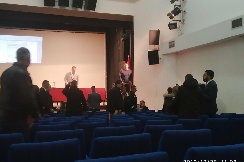 Sa današnje sjednice, Foto: Dragana Šćepanović