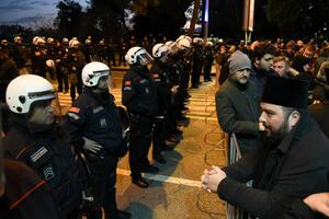 Čemerna atmosfera u Podgorici: Policija, građani i mrtva tišina