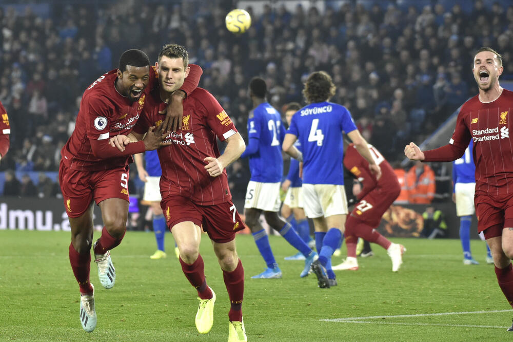 Slavlje igraa Liverpula nakon penala Džejmsa Milnera za 2:0, Foto: Beta/AP