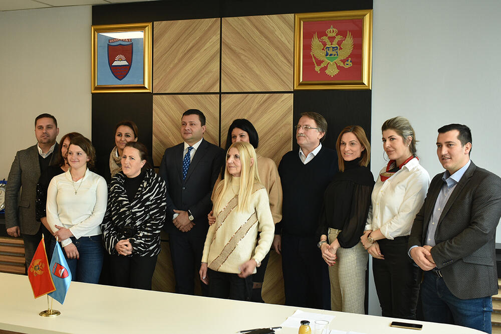 Sa potpisivanja ugovora, Foto: Opština Bijelo Polje