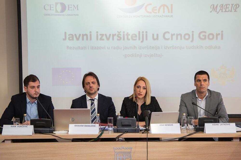 Nenezić na nedavnoj konferenciji koja se bavila javnim izvršiteljima, Foto: PR Centar