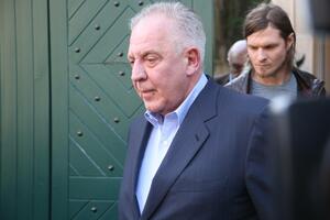 Sanader osuđen na šest godina zatvora