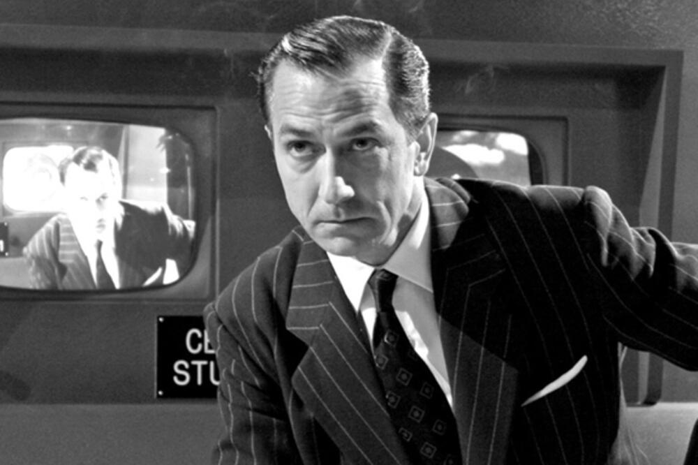 Film "Laku noć i srećno"